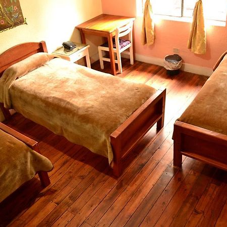 Hostal Loro Verde Quito Exteriér fotografie