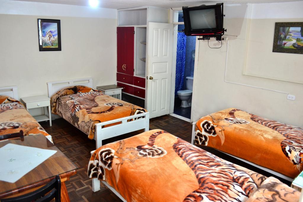 Hostal Loro Verde Quito Exteriér fotografie